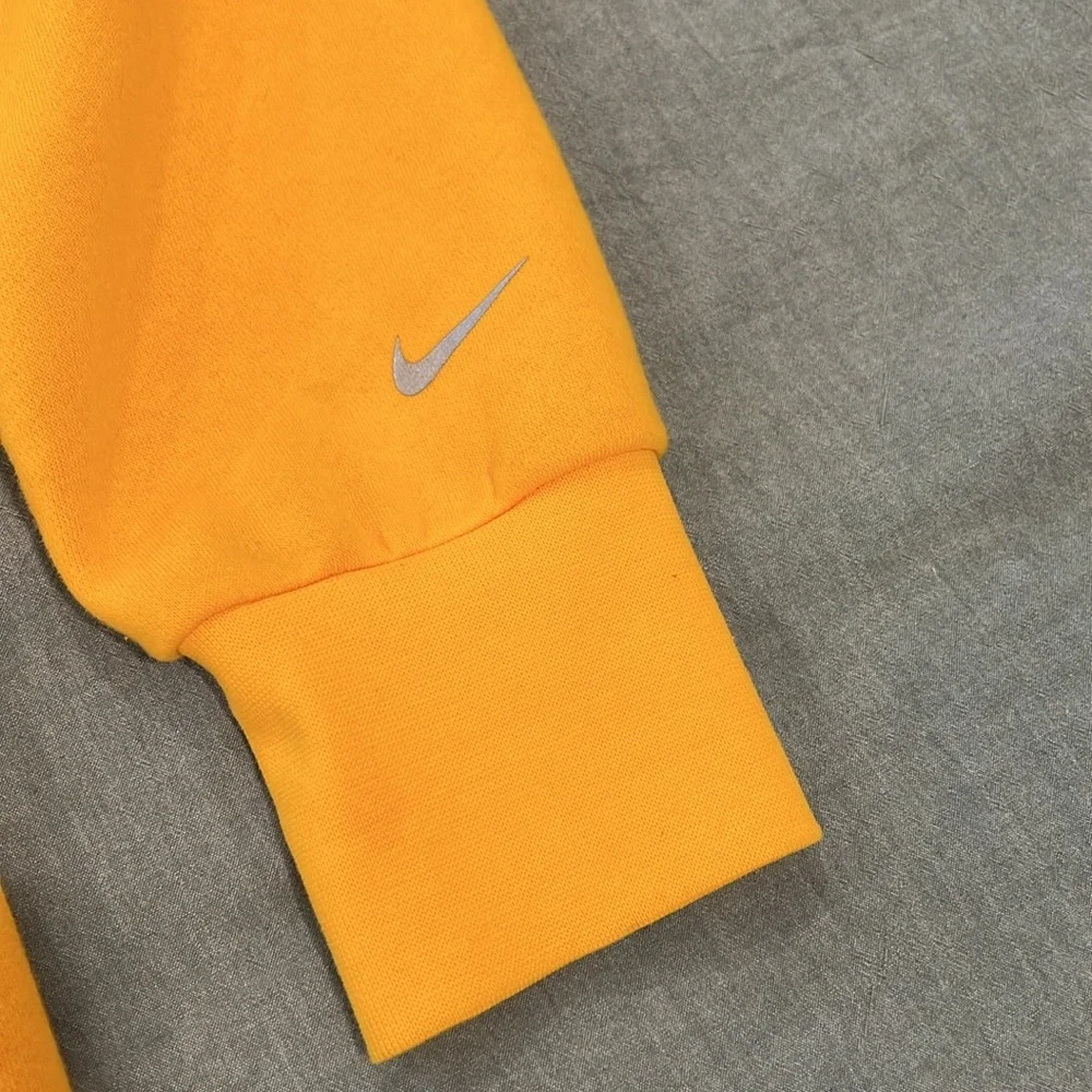 Nike Miami Heat Tyler Herro hoodie - Picture 4 of 10